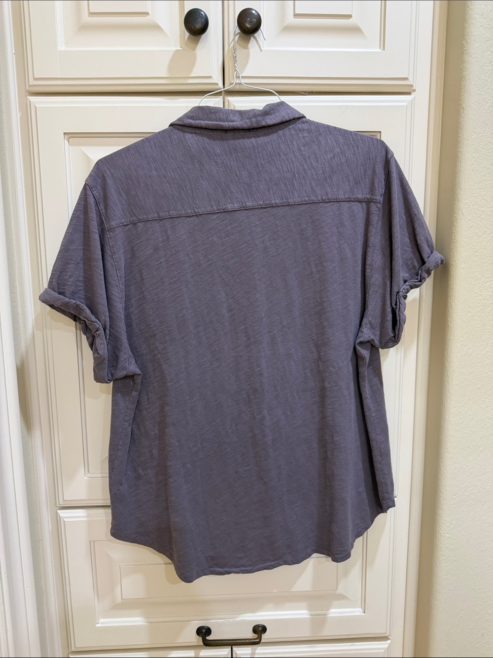 dylan Relaxed Short-Sleeve Button-Down Shirt in Slate Purple - Picture 2 of 3